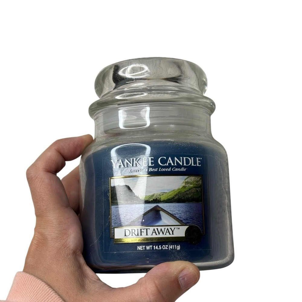 Yankee Candle Drift Away Scented Single Wick Medium Jar Candle 14.5 oz Blue Wax